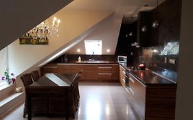 Útulný apartmán v Bratislava 15
